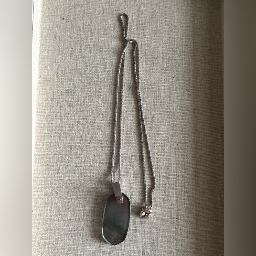 💛KENDRA SCOTT INEZ NECKLACE 💛